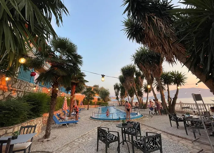 Blue Dream Holiday Hotel