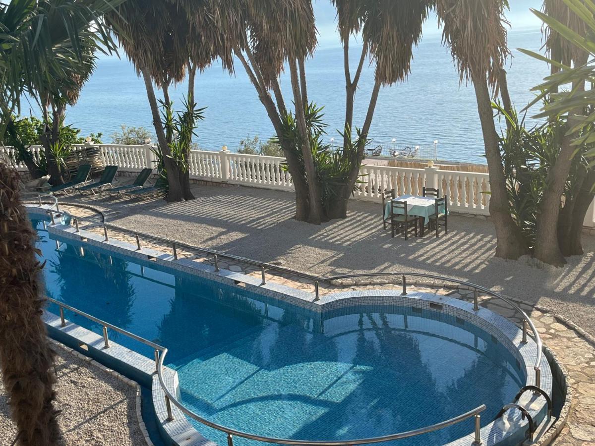 Blue Dream Holiday Vlore